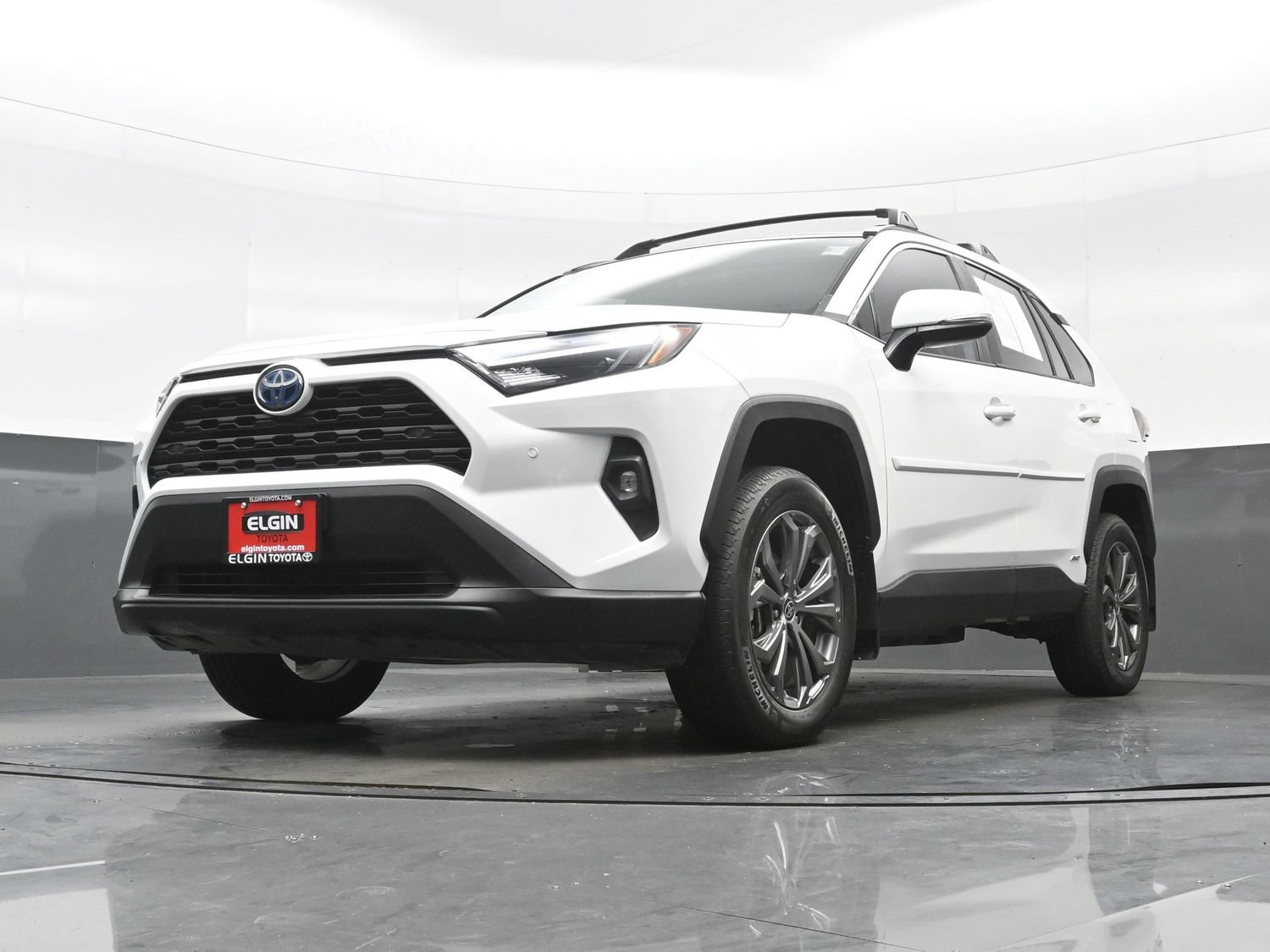 Used 2024 Toyota RAV4 XLE Premium w/ Weather Package AWD/4WD image 29
