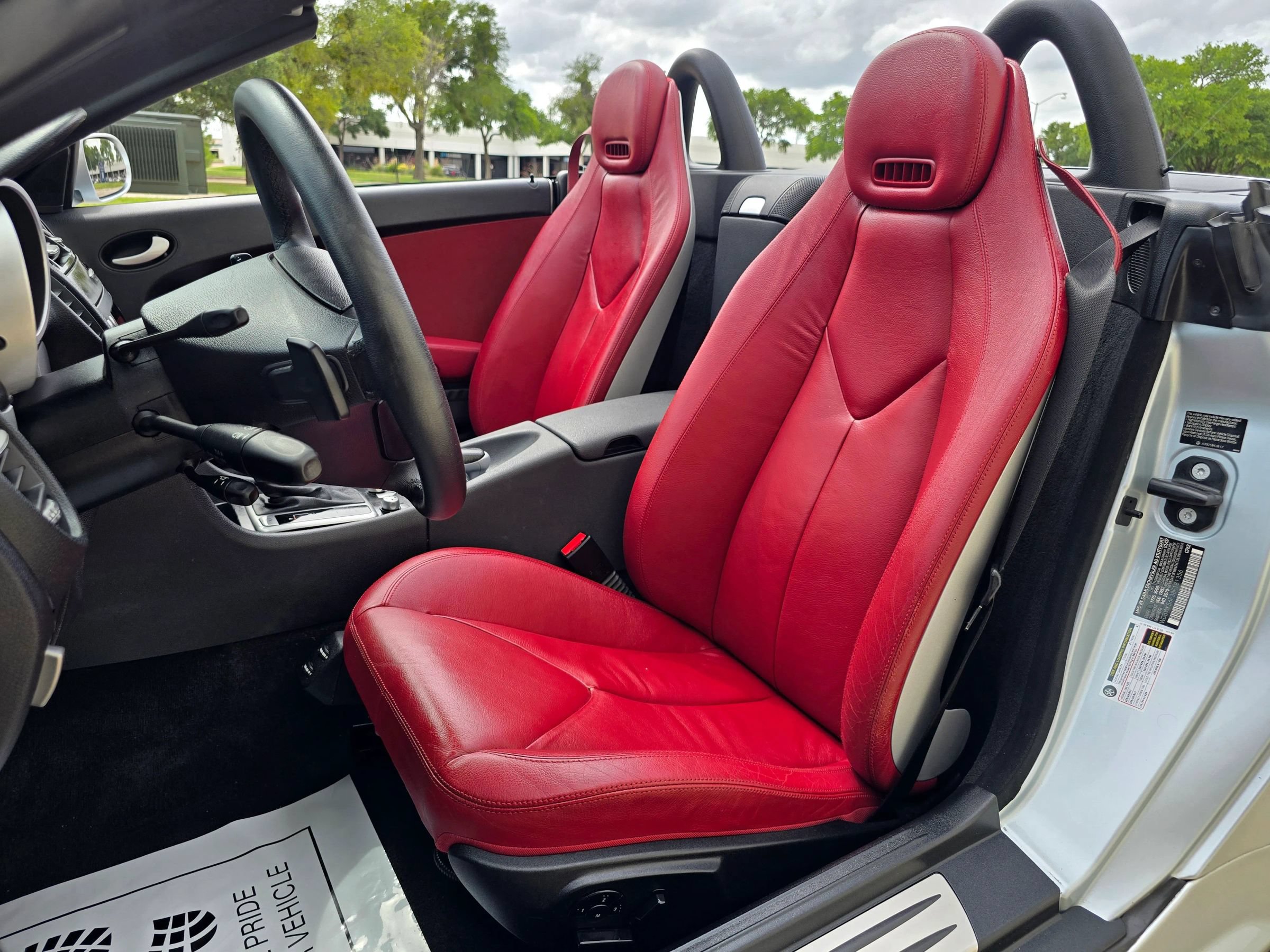 Used 2008 Mercedes-Benz SLK 350 image 23
