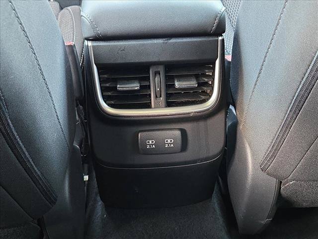 Used 2022 Subaru Outback Premium AWD/4WD image 16