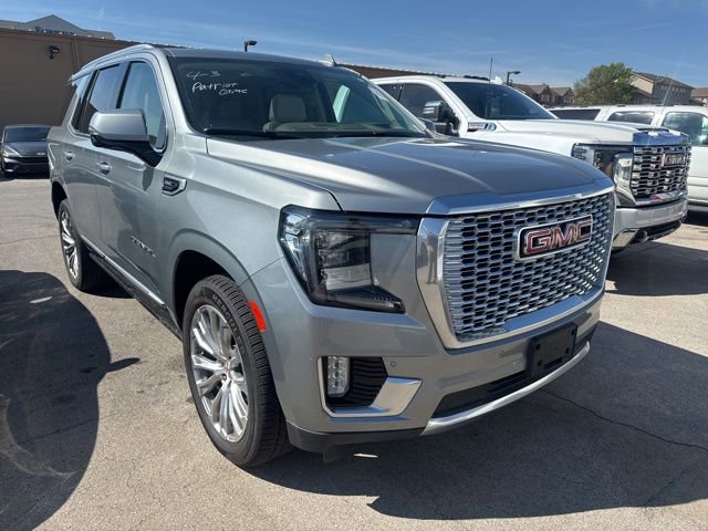 Used 2023 GMC Yukon Denali w/ Max Trailering Package image 1