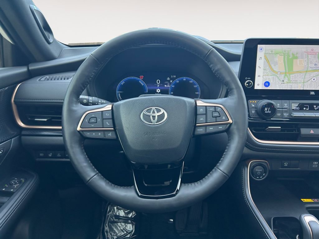 Used 2024 Toyota Grand Highlander AWD Hybrid image 15