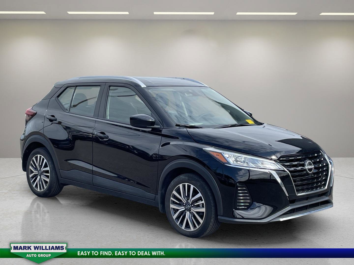 Used 2023 Nissan Kicks SV