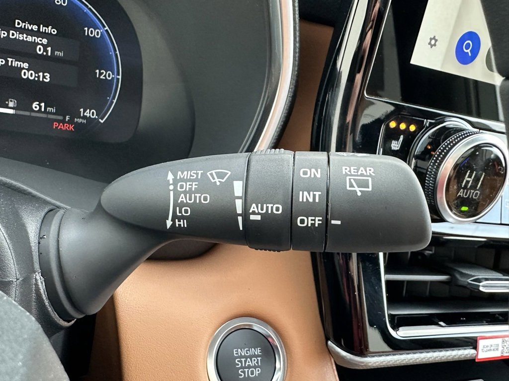 New 2026 Toyota Highlander Platinum image 26