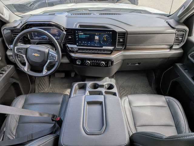 Used 2023 Chevrolet Silverado 1500 LT AWD/4WD image 14