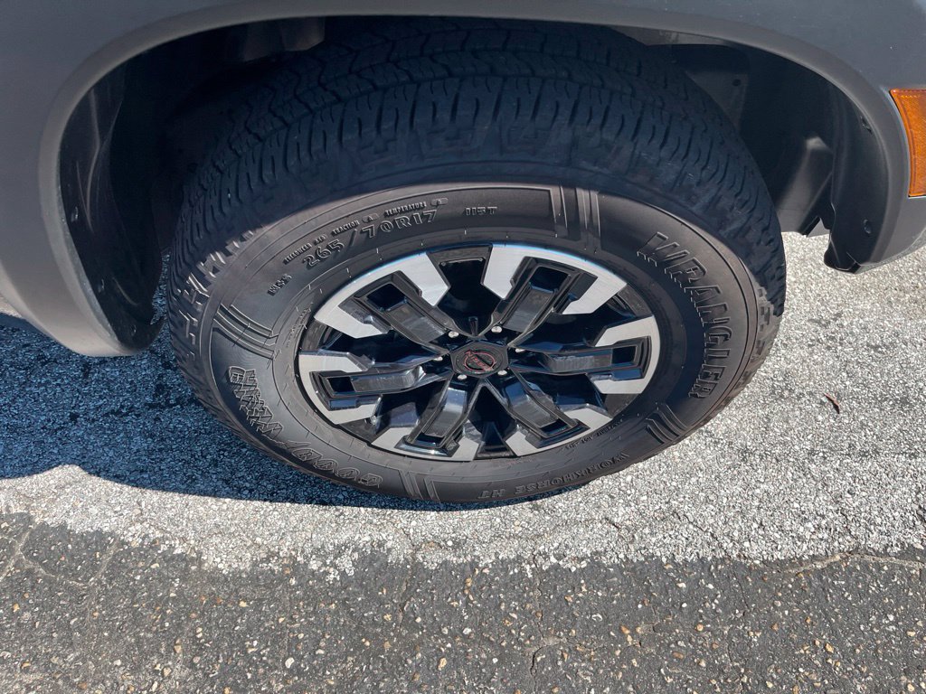Used 2024 Nissan Frontier PRO-4X AWD/4WD image 42