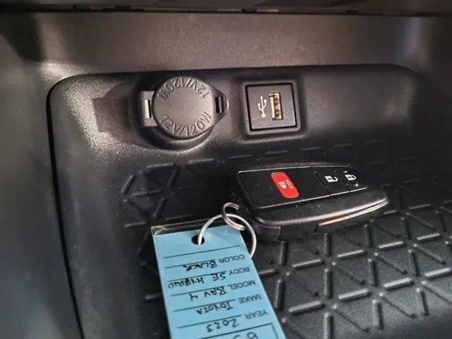 Used 2023 Toyota RAV4 SE AWD/4WD image 35