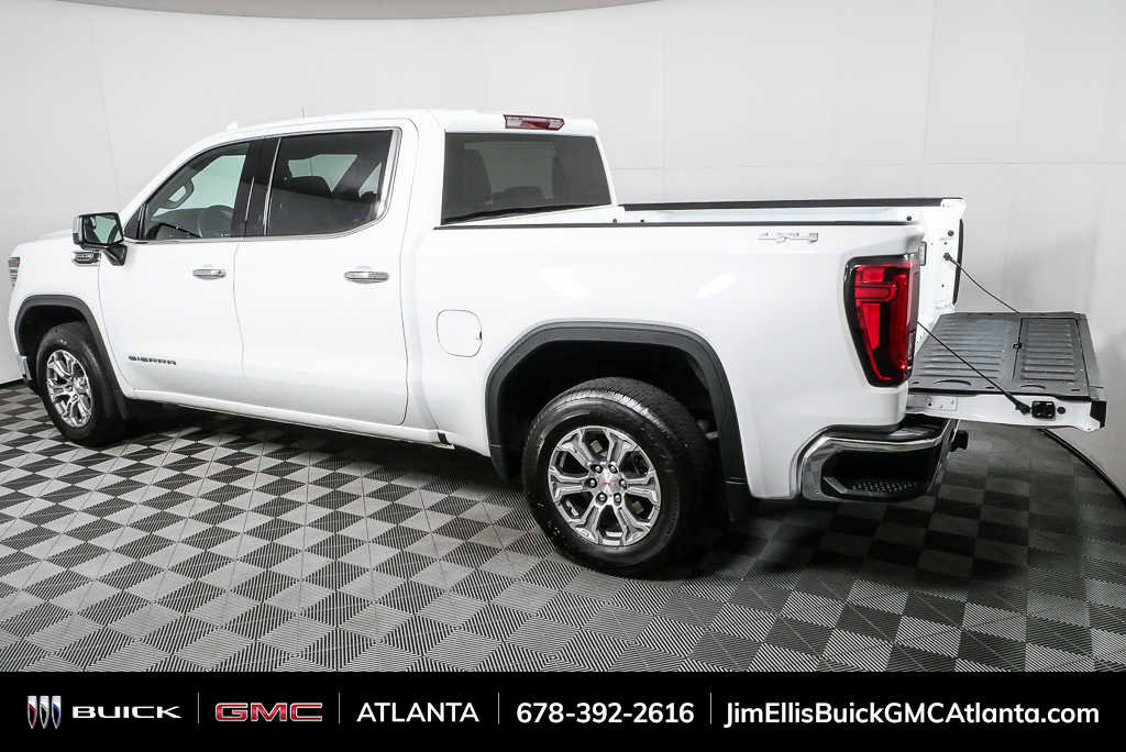 Used 2025 GMC Sierra 1500 SLT image 30