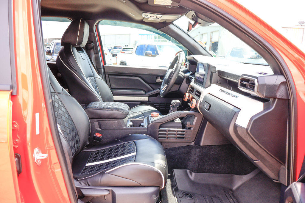 Used 2024 Toyota Tacoma TRD Sport RWD image 10