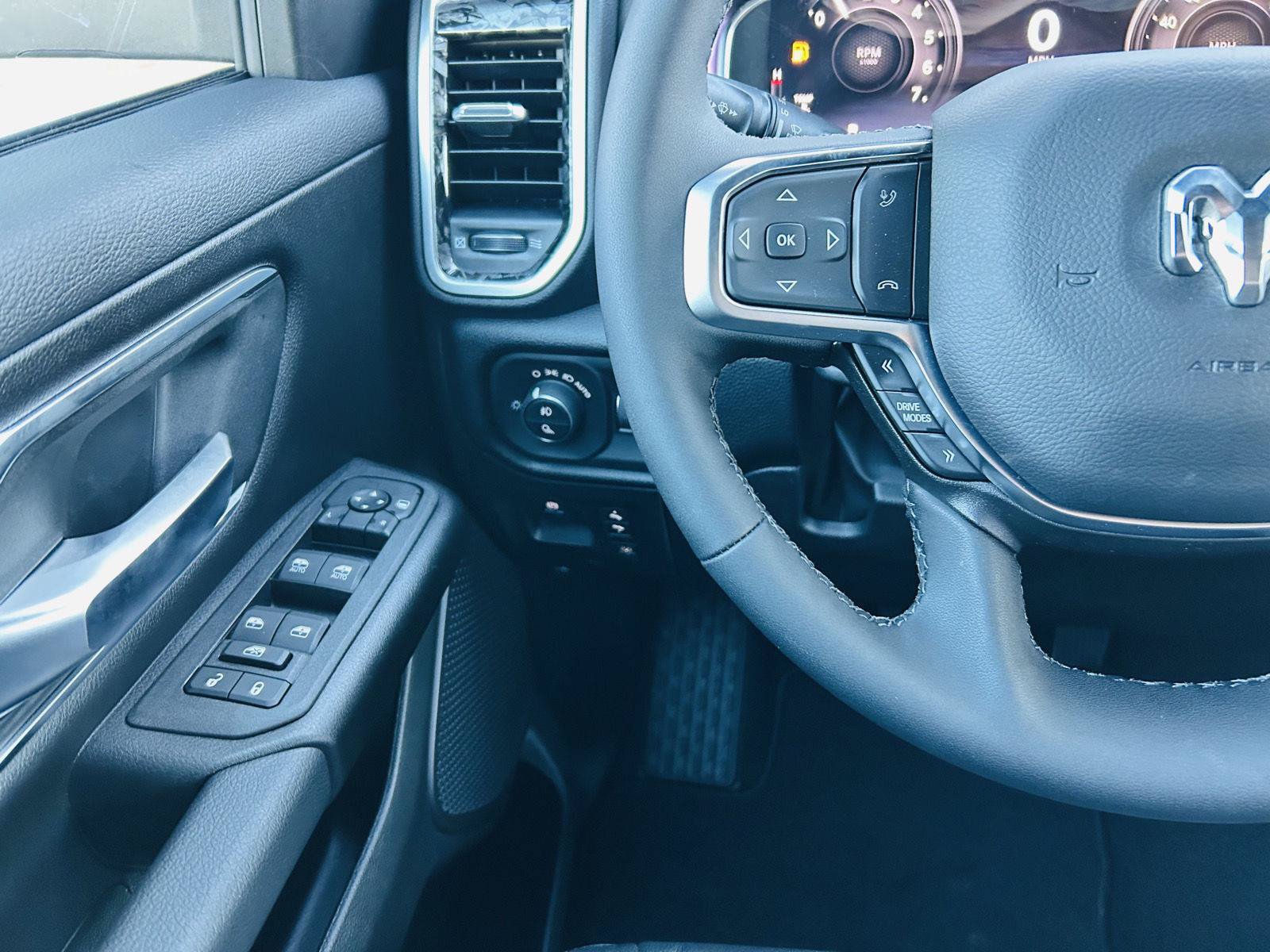 New 2026 RAM 1500 Big Horn AWD/4WD image 21