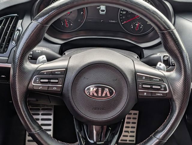 Used 2019 Kia Stinger GT1 RWD image 13