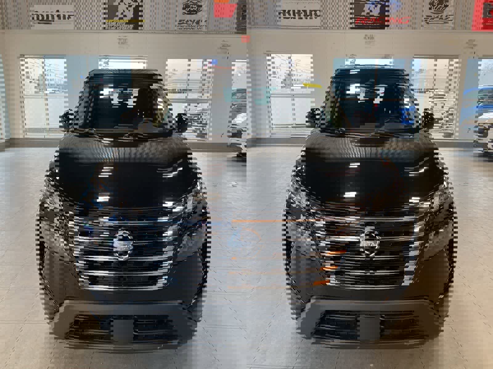 Used 2024 Nissan Rogue SV video 2