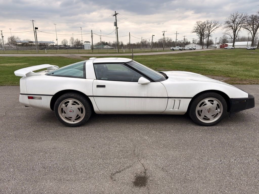 Used 1989 Chevrolet Corvette Coupe image 4