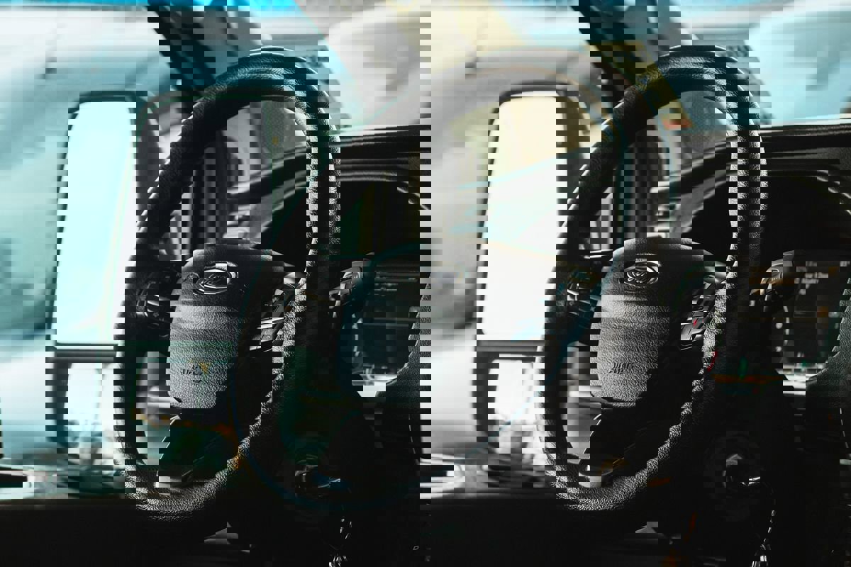 Used 2021 Ford Transit 350 XLT image 10