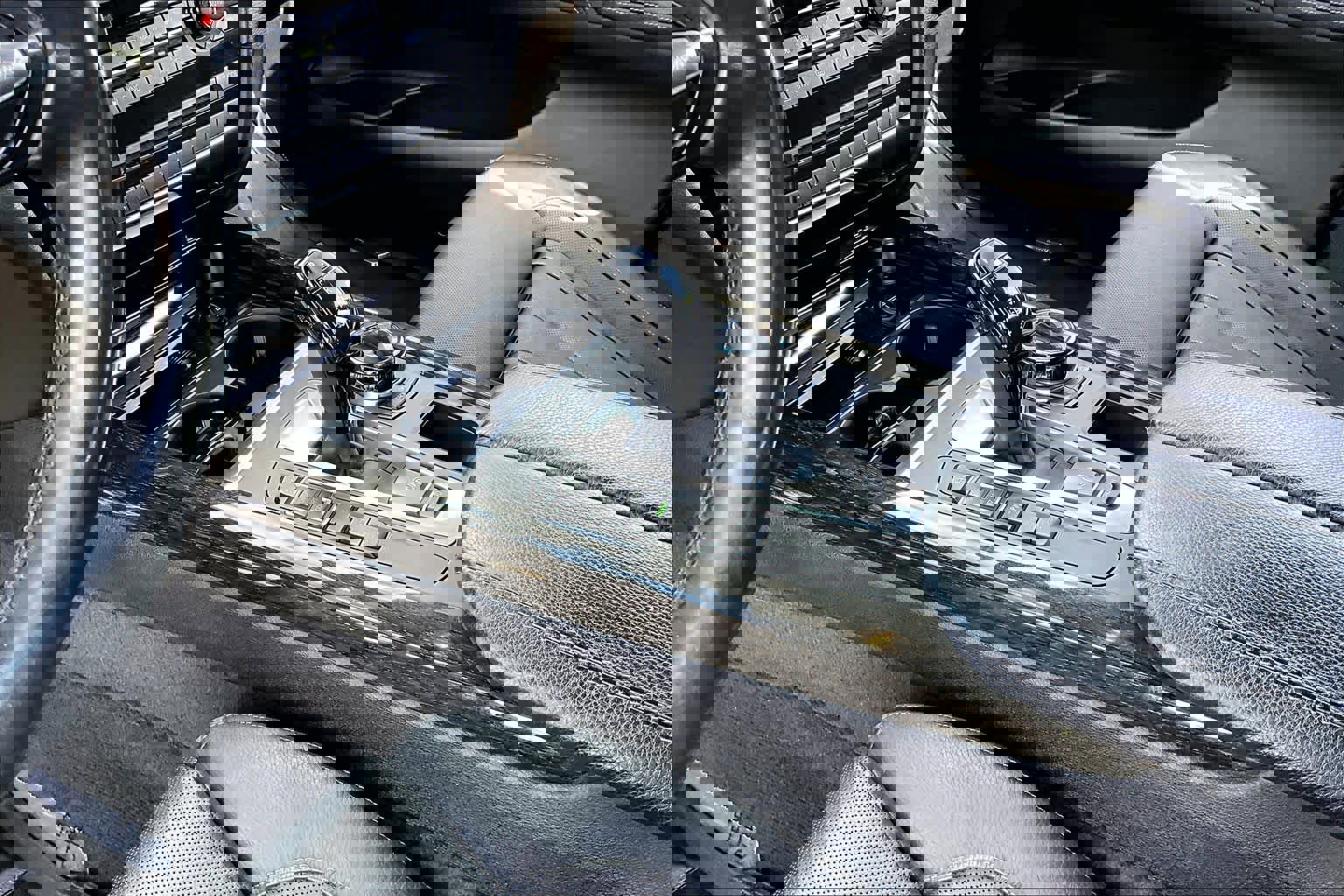 Used 2018 BMW X5 xDrive50i AWD/4WD image 16