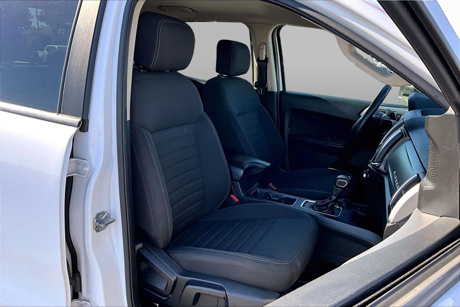 Used 2020 Ford Ranger XLT w/ Equipment Group 301A Mid AWD/4WD image 7