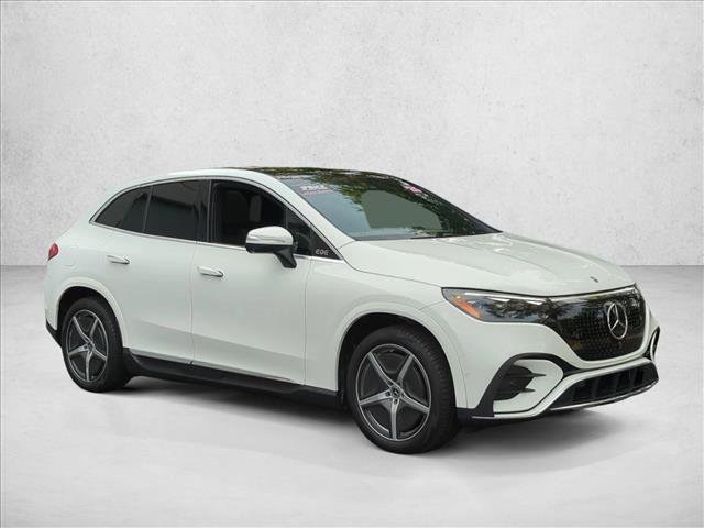 Used 2026 Mercedes-Benz EQE 320 4MATIC SUV image 3