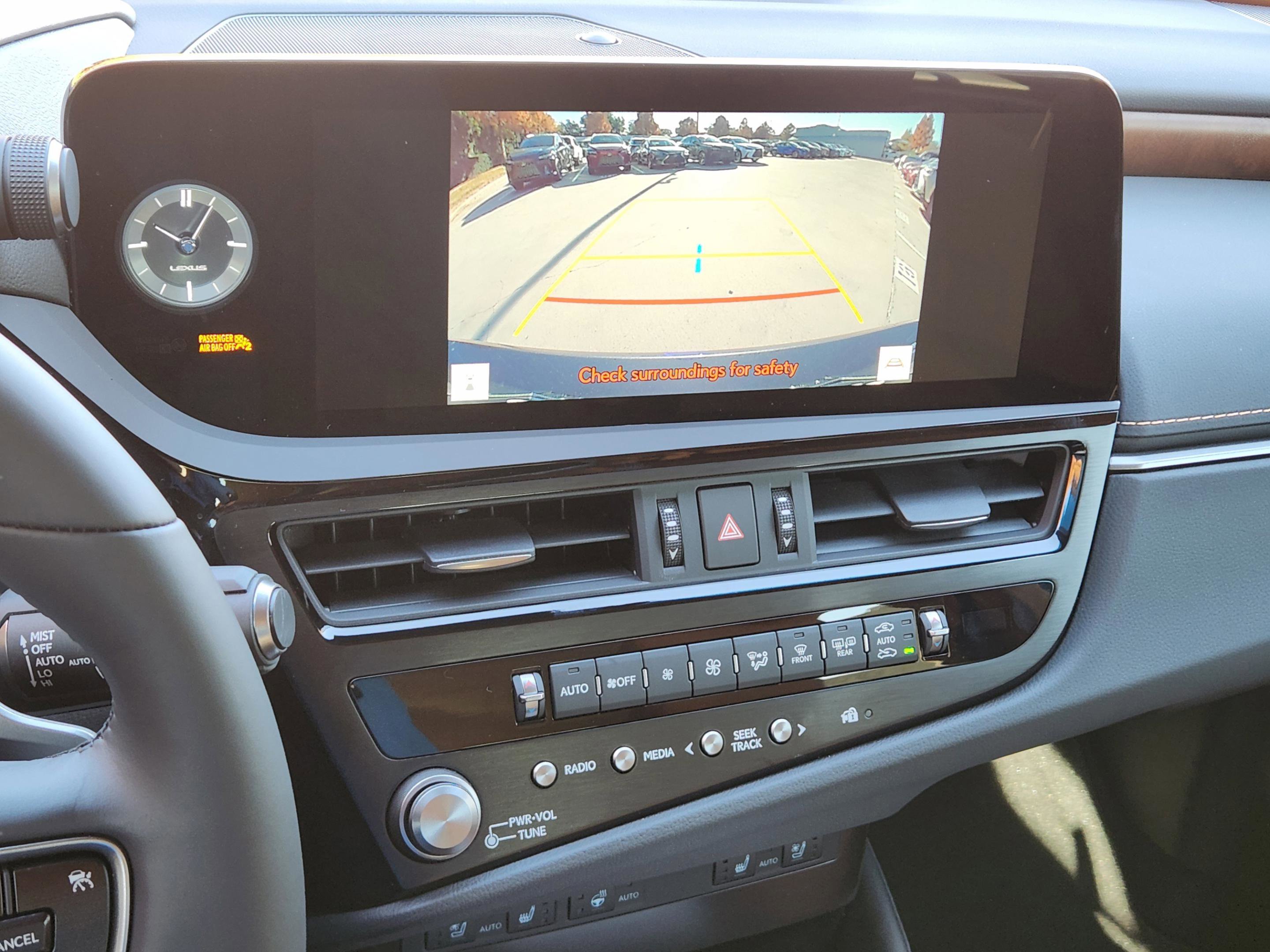 New 2025 Lexus ES 350 w/ Premium Package image 12