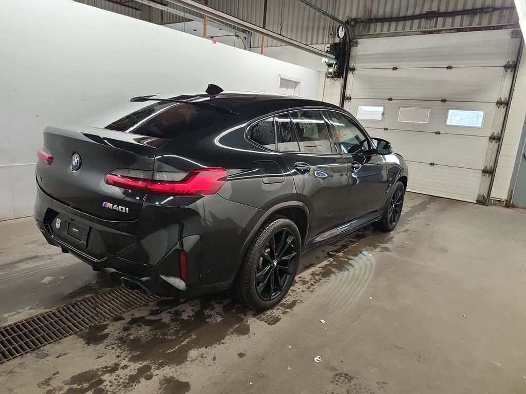 Used 2022 BMW X4 M40i image 6