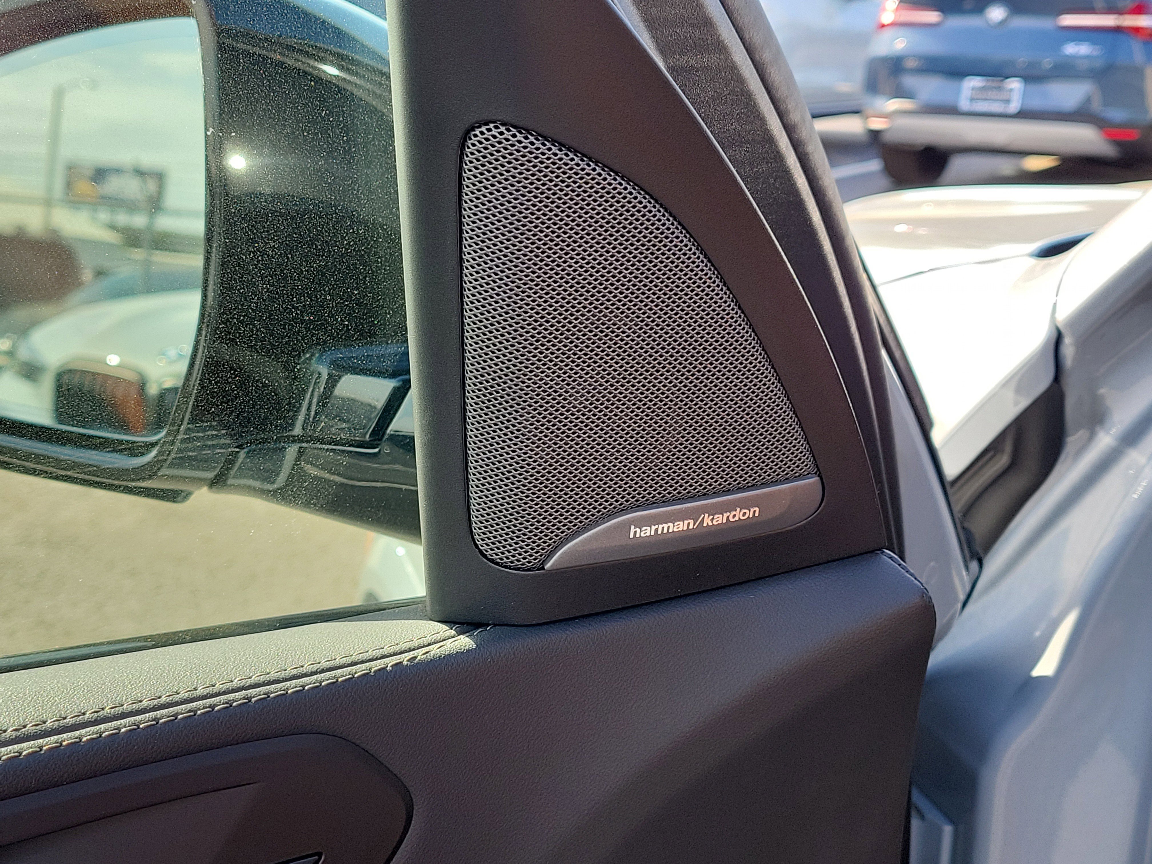 New 2026 BMW X5 sDrive40i w/ M Sport Package image 14