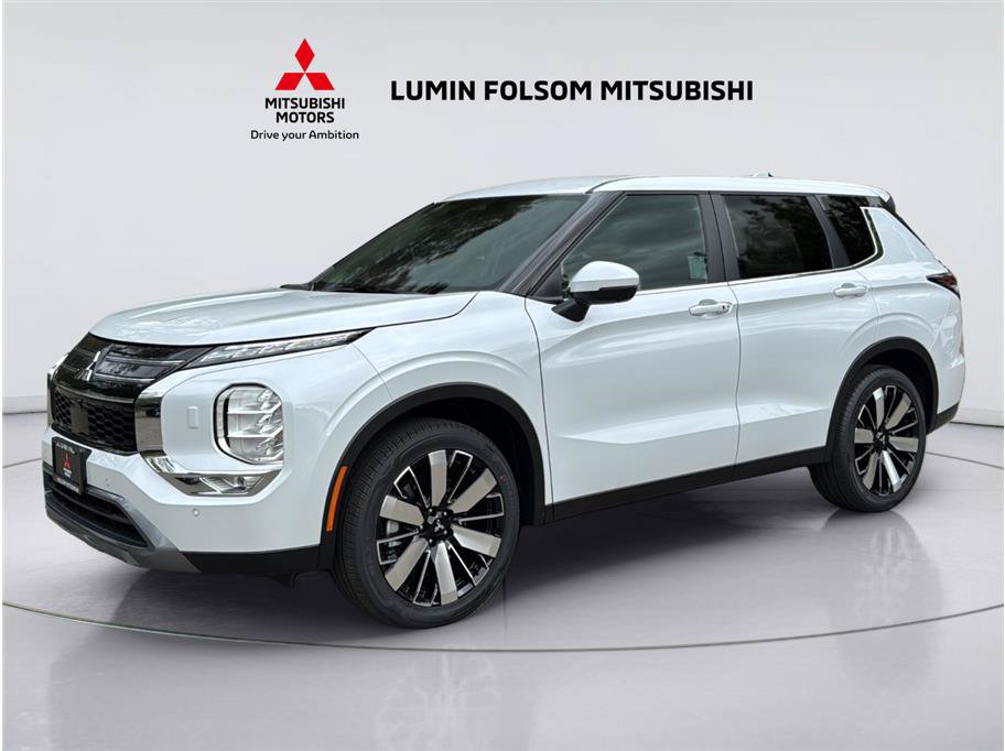 New 2026 Mitsubishi Outlander SE AWD/4WD image 1
