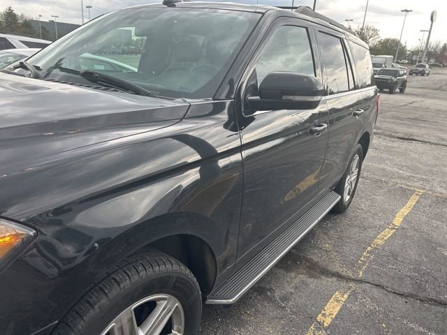 Used 2019 Ford Expedition XLT w/ Equipment Group 202A AWD/4WD video 2