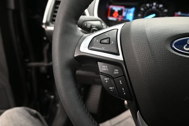 Used 2018 Ford Edge Sport w/ Equipment Group 401A AWD/4WD image 17