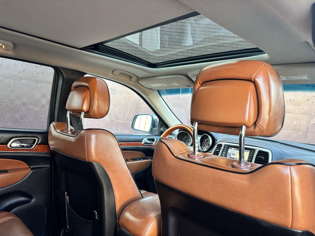 Used 2012 Jeep Grand Cherokee Overland image 37