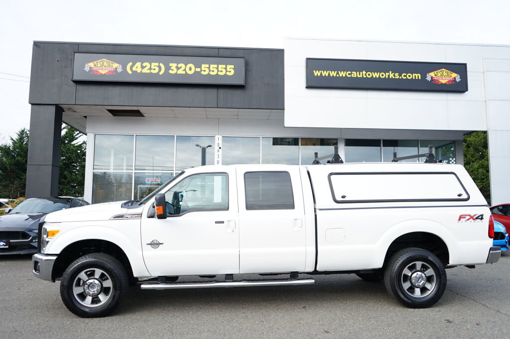 Used 2012 Ford F350 Lariat w/ Lariat Interior Pkg image 2