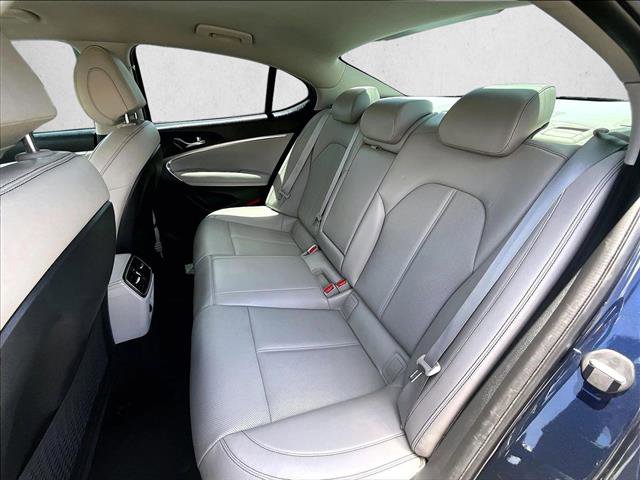 Used 2020 Genesis G70 2.0T RWD image 25