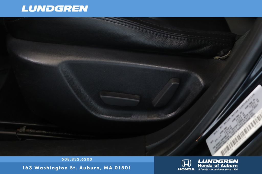 Used 2014 MAZDA MAZDA6 Touring w/ Touring Technology Package FWD image 12