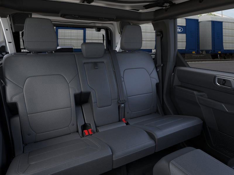 New 2026 Ford Bronco Badlands image 11