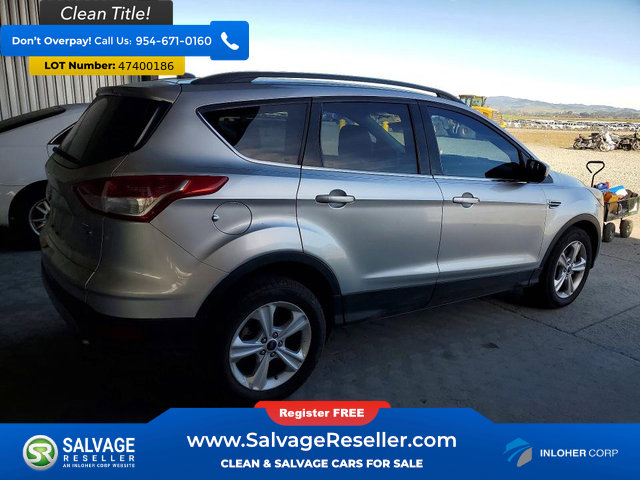 Used 2014 Ford Escape SE w/ Equipment Group 201A image 4