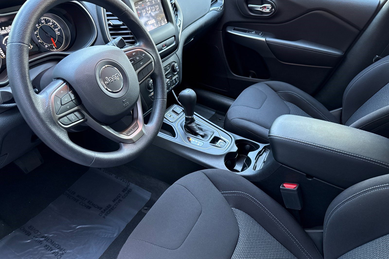 Used 2020 Jeep Cherokee Latitude image 11