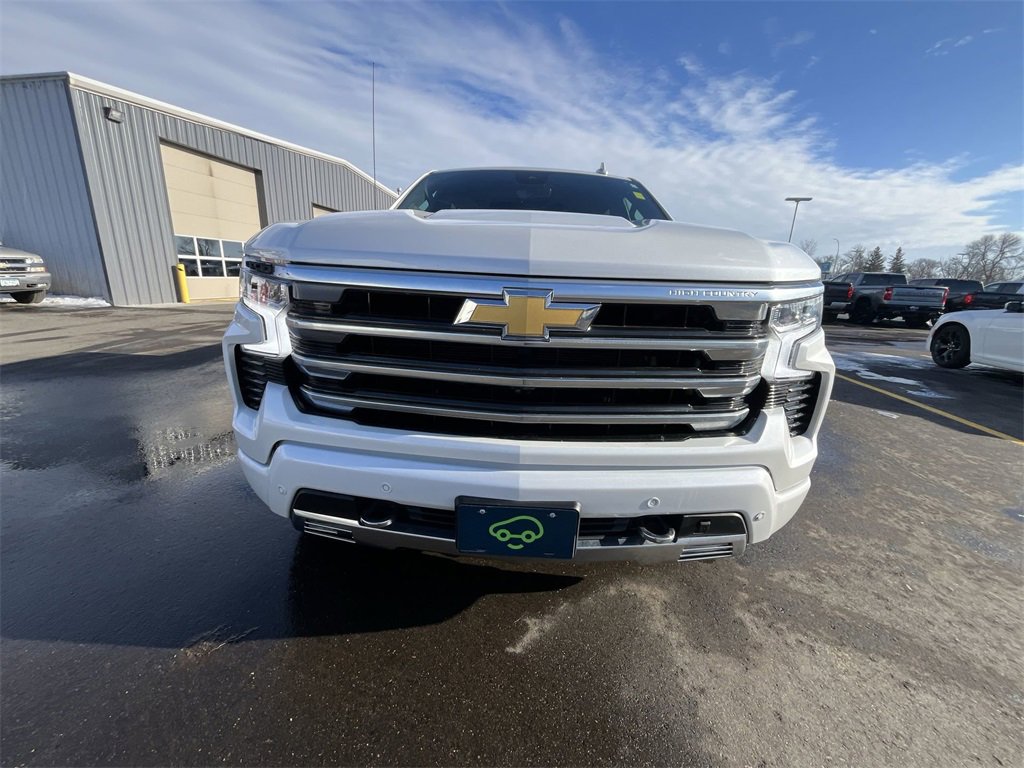 Certified 2023 Chevrolet Silverado 1500 High Country w/ Technology Package image 31
