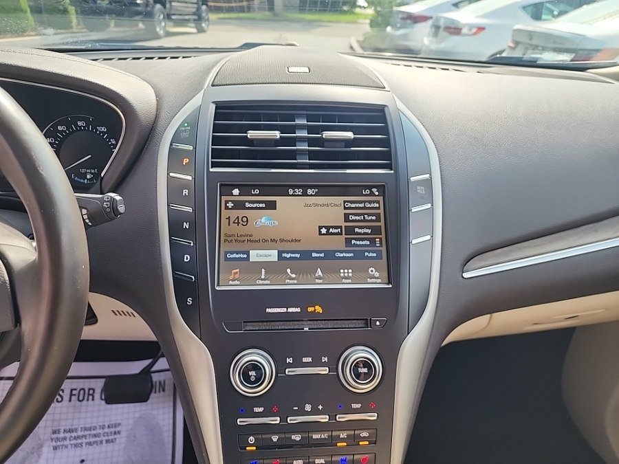 Used 2019 Lincoln MKC Reserve w/ MKC Climate Package AWD/4WD image 18