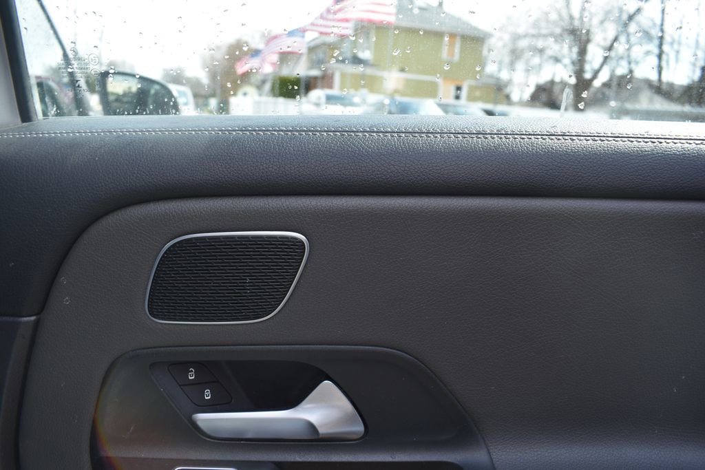 Used 2022 Mercedes-Benz GLB 35 AMG 4MATIC image 26