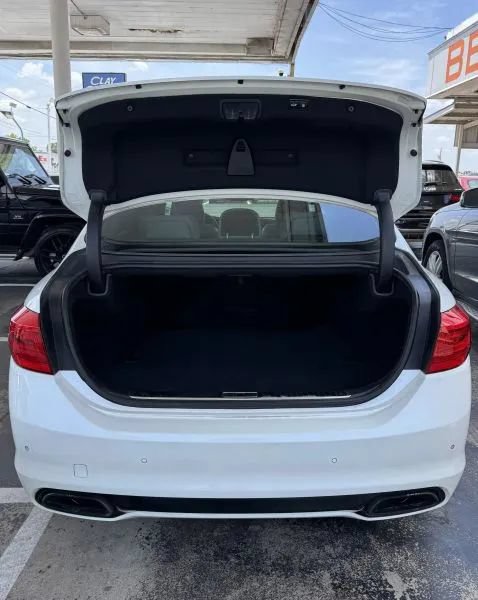 Used 2015 Kia K900 Luxury RWD image 12
