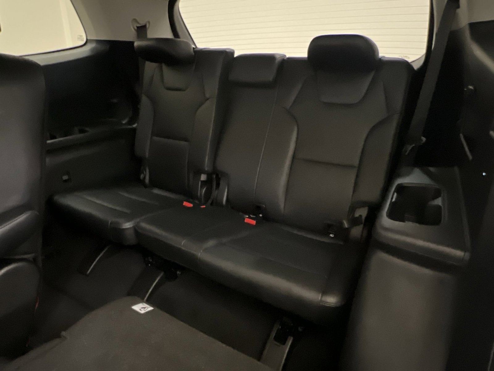 Used 2023 Kia Telluride S image 23