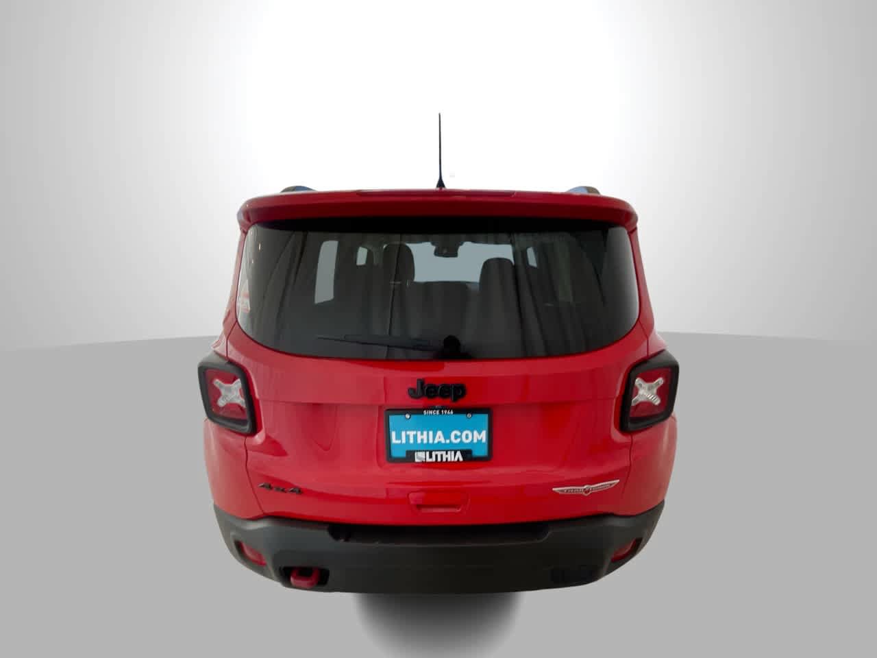Used 2023 Jeep Renegade Trailhawk AWD/4WD image 7