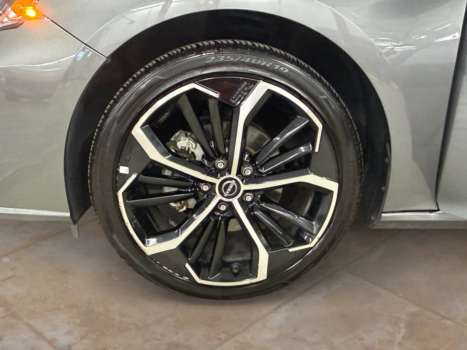 Used 2024 Nissan Altima 2.5 SR FWD image 26