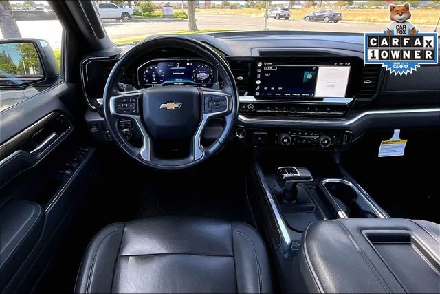 Used 2022 Chevrolet Silverado 1500 LT AWD/4WD image 5