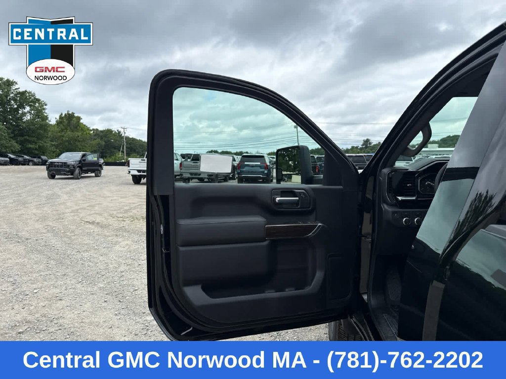 New 2026 GMC Sierra 3500 SLE w/ SLE Convenience Package AWD/4WD image 16