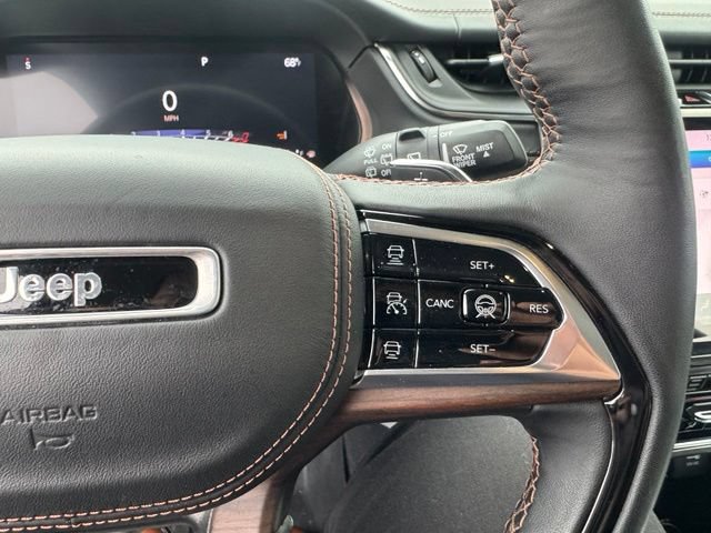 Used 2022 Jeep Grand Cherokee Summit w/ MOPAR Finishing Package AWD/4WD image 27