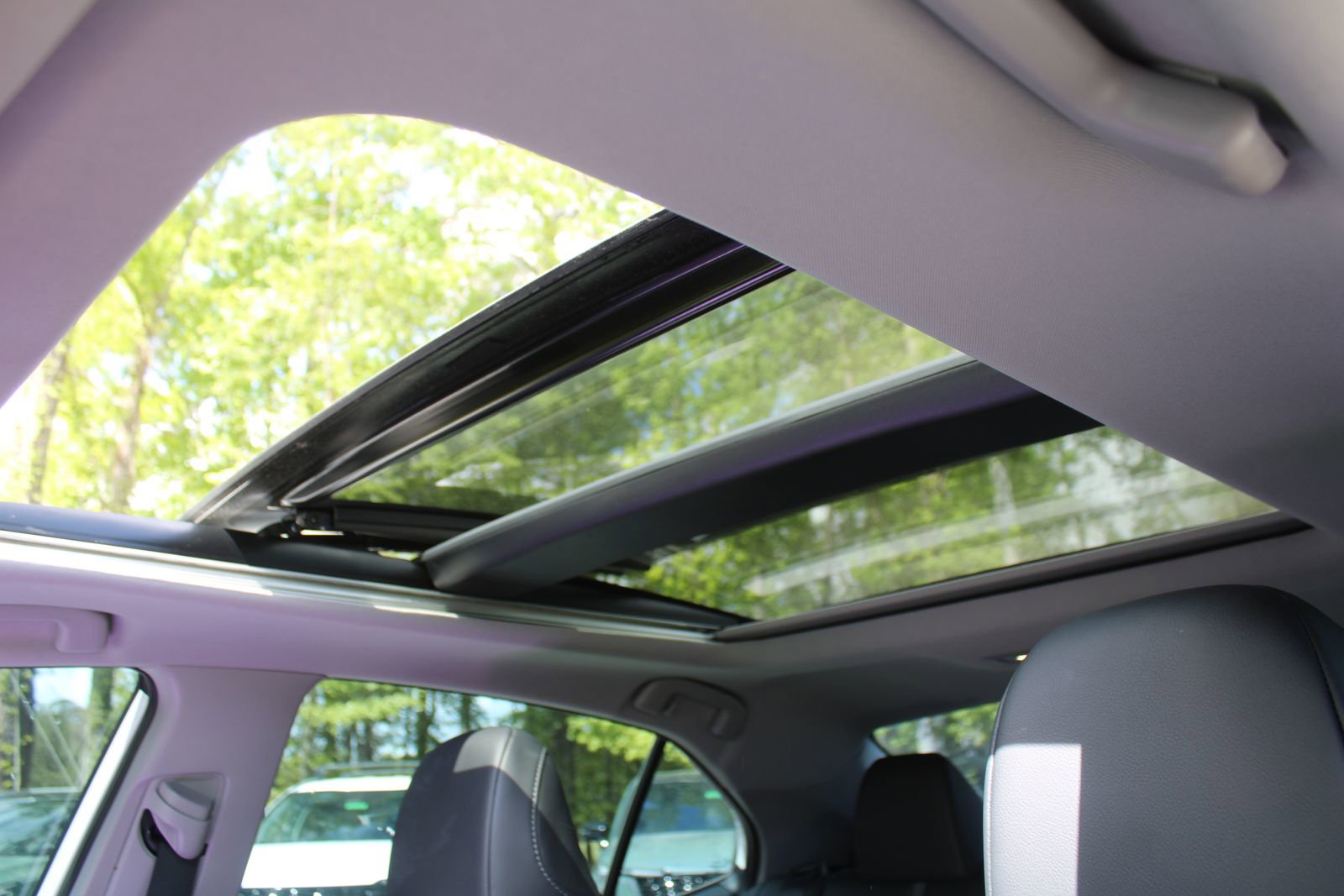 Used 2023 Toyota Camry XLE image 54