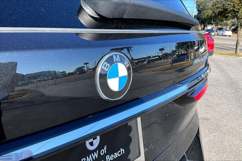 Used 2023 BMW X7 xDrive40i w/ Premium Package image 27