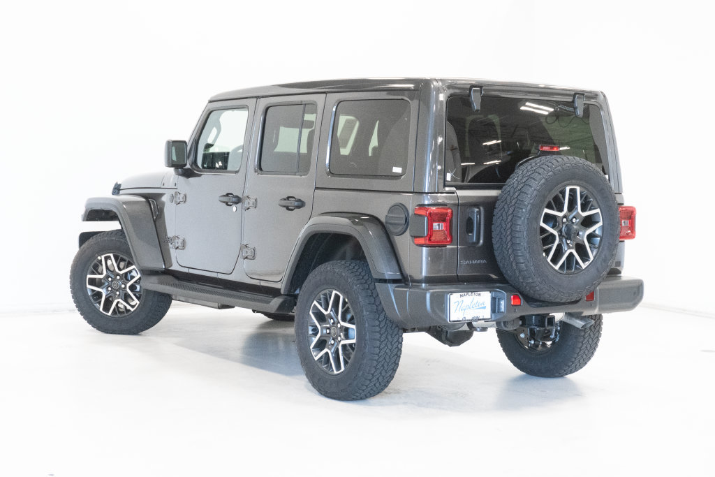 New 2027 Jeep Wrangler Unlimited Sahara AWD/4WD image 25