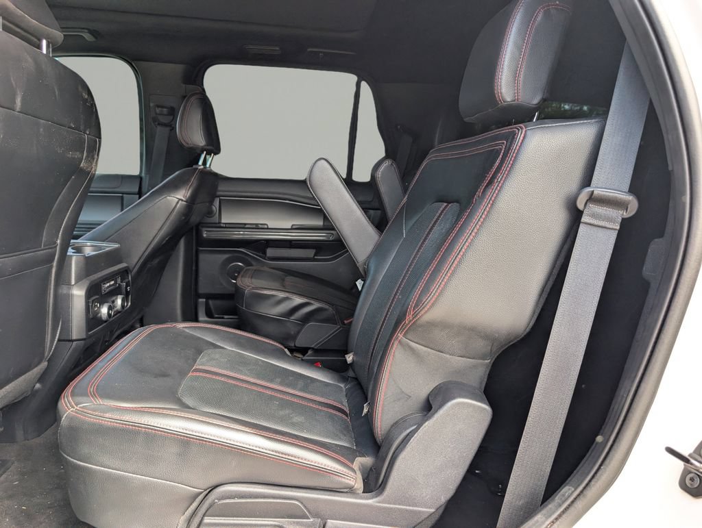 Used 2021 Ford Expedition Limited AWD/4WD image 14
