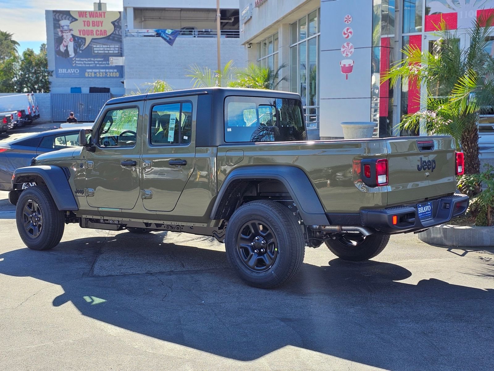 New 2026 Jeep Gladiator Sport image 5