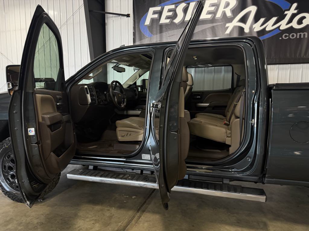 Used 2017 Chevrolet Silverado 2500 LTZ w/ Duramax Plus Package AWD/4WD image 17