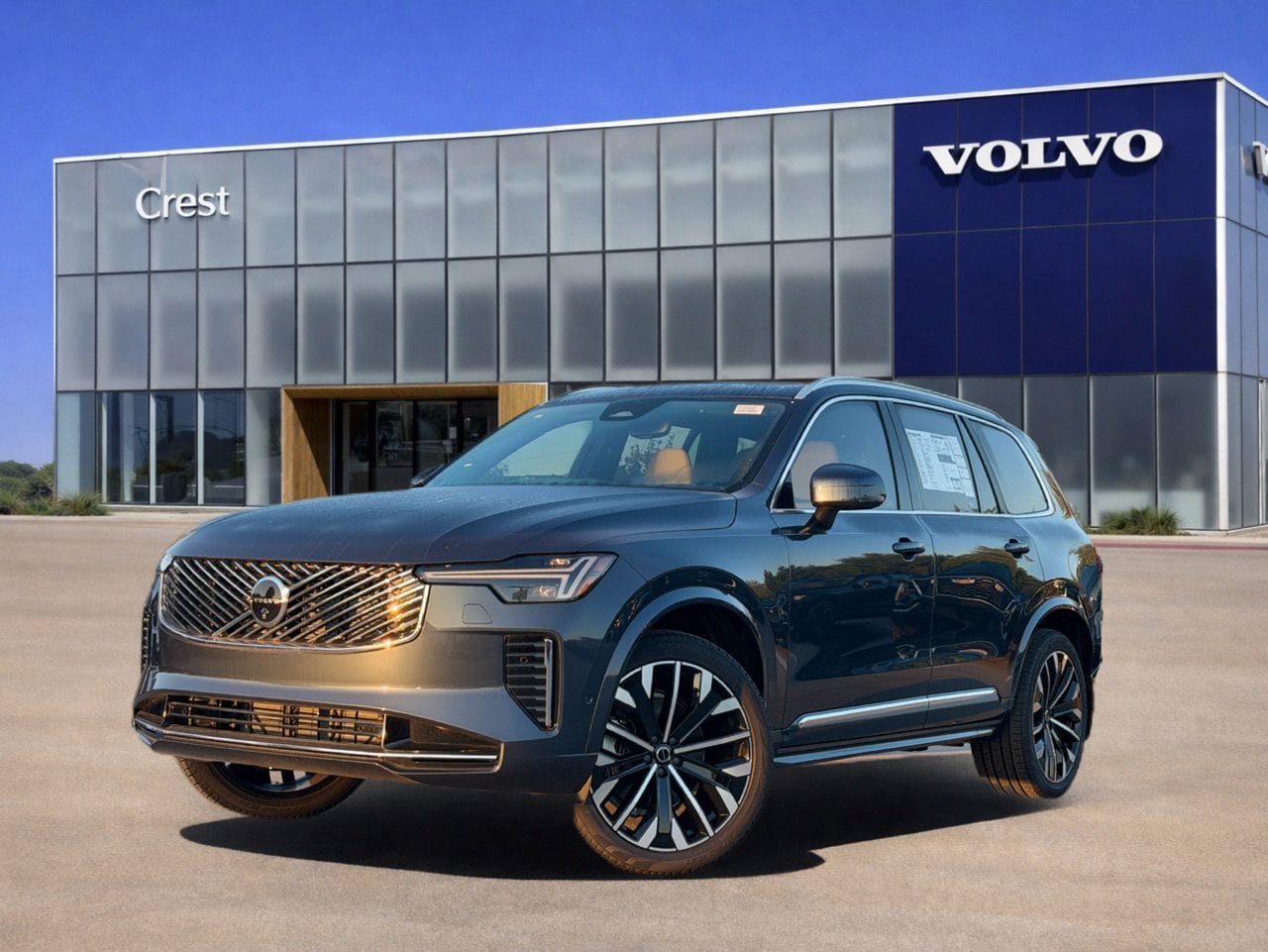 New 2026 Volvo XC90 B5 Plus w/ Protection Package Premier